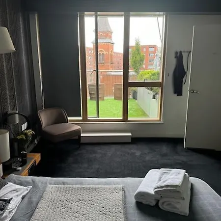 Ancoats Penthouse With Hot Tub In Ancoats, United Kingdom *