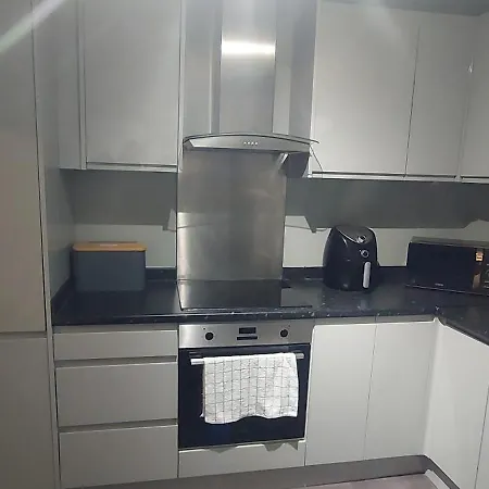 3 Bedroom Near Man City And Coop Live Manchester