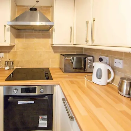 Beautiful, Peaceful, 5 Bedroom With Hot Tub! * Manchester