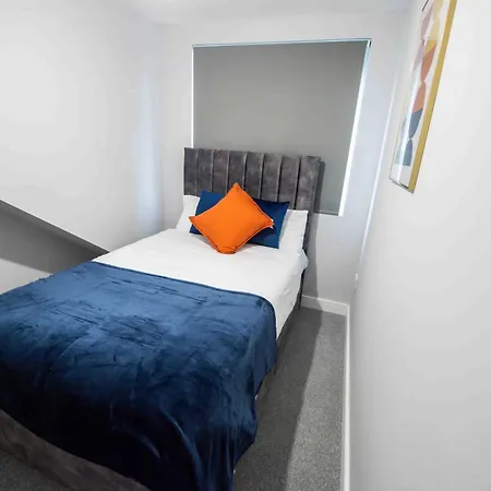 Vakantiehuis Beautiful, Peaceful, 5 Bedroom With Hot Tub! Manchester