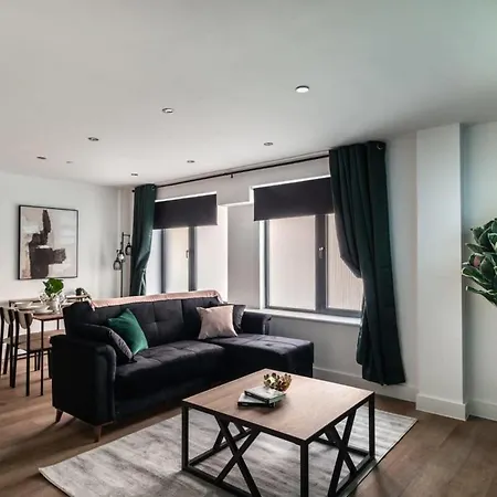 Апартаменты Stayzeni, Alexandra Rise Neat 1br Flat *