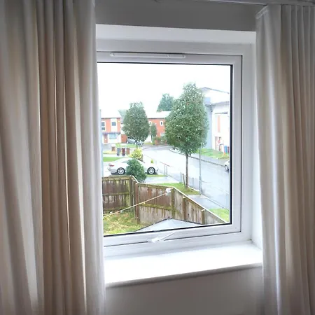 Rylance Luxury House - Free Parking Hébergement de vacances Manchester