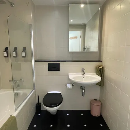 Entire Highrise Hideaway Apartmán