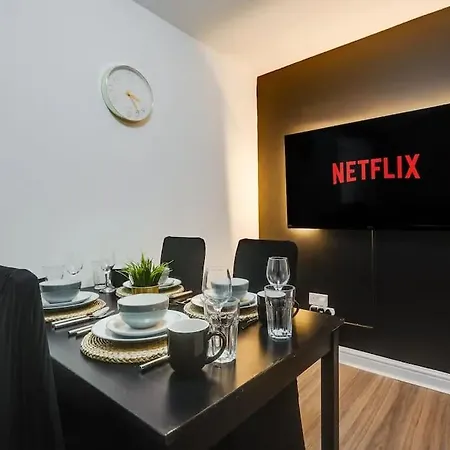 Apartment Perfect For Contractors Manchester