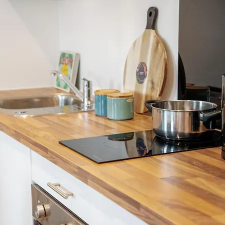 New! Media 1br Free Wifi Manchester