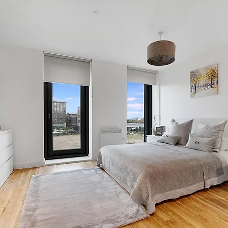 New! Media 1br Free Wifi Lejlighed Manchester