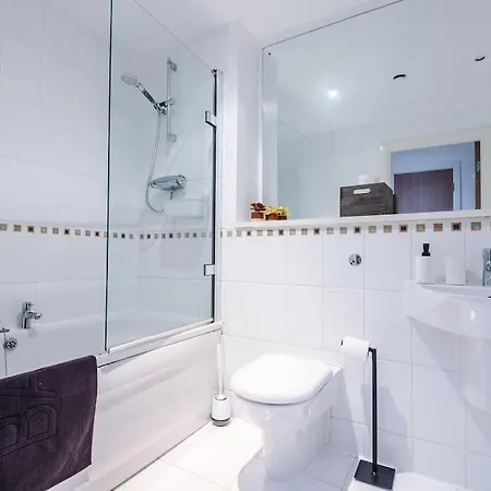 Lejlighed Stylish Apartment, Sleeps 4, Smart Tv, Next To Deansgate *