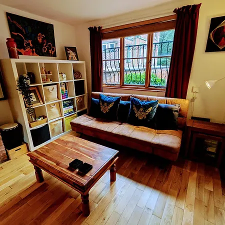 Detached House With Gated Parking In Whalley Range Manchester