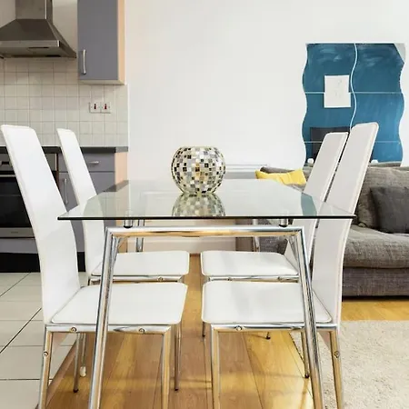 Luxury 2br - View Escape * Манчестер