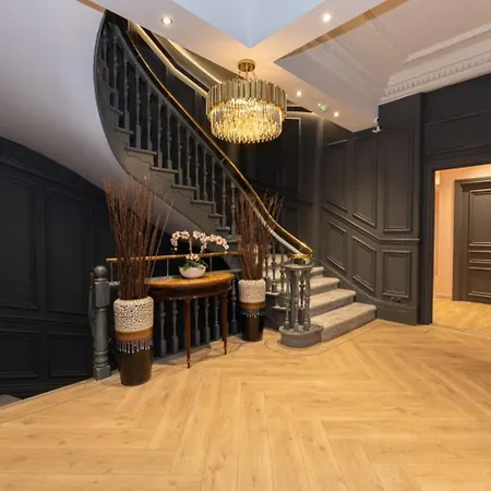 Luxury 2br Apt In City Centre アパート *