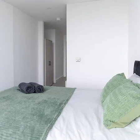 Апартаменты Central Skyline 2bed Манчестер