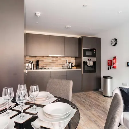 アパート Contemporary 2 Bed Central