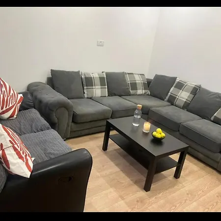 Ensuit Room1 In A 4 Bedroom House Manchester