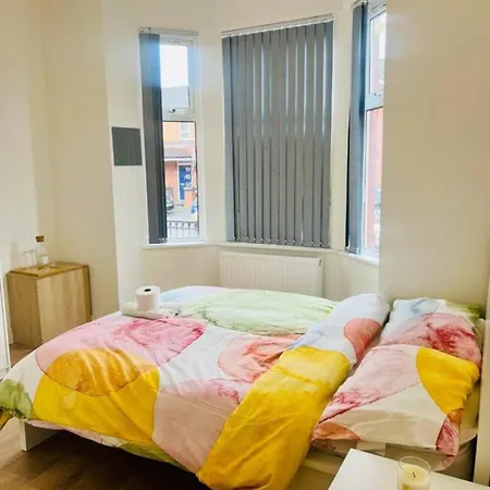 Privat bolig Ensuit Room1 In A 4 Bedroom House *