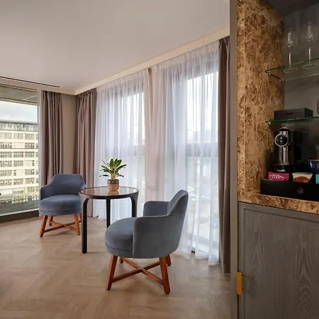 The Reach At Piccadilly, Manchester, A Tribute Portfolio