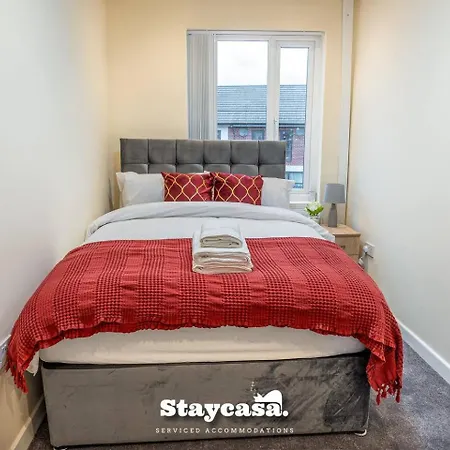 Ferienhaus Urban Comfort 4-bed House - Free Wi-fi & Parking