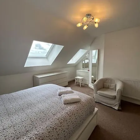 House Close To The Centre And Stadium Vakantiehuis