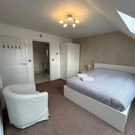 House Close To The Centre And Stadium Vakantiehuis