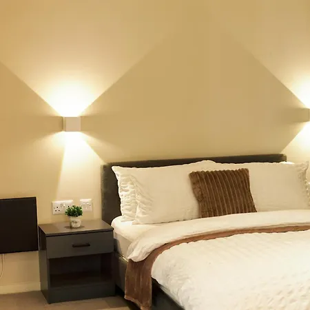 Sleek Haven Luxurious 2bed In Centre Apartment