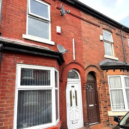 Manchestercity 2bed House Kingbed Wifi Breakfast Holiday home *