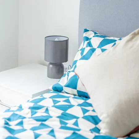 Stunning Modern 3 Bedroom Townhouse - Perfect Getaway