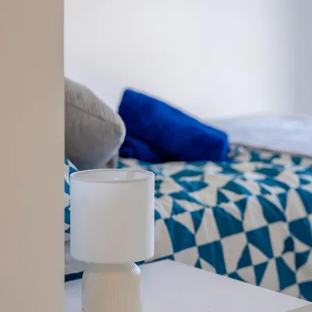 Stunning Modern 3 Bedroom Townhouse - Perfect Getaway * مانشستر