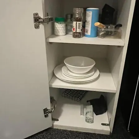 Apartment 1 Bed Studio, Sleeps 2, Close To Centre