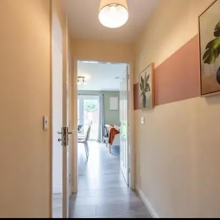 Charming Whitehurst Drive Nest In * Manchester