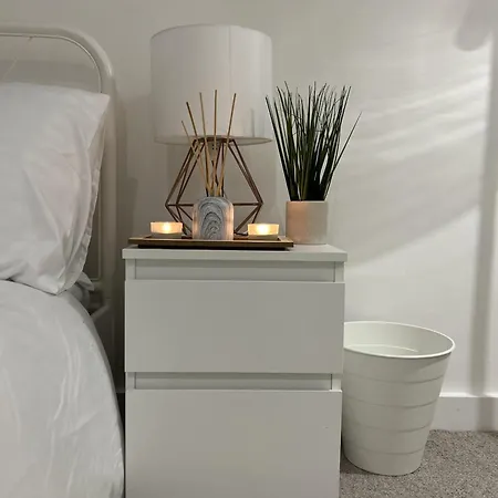 2 Level - Balcony-free Parking-wi-fi Apartment Manchester