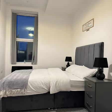 Icon Residencia Манчестер