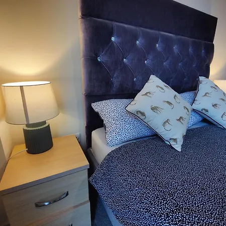 Free Private Parking - City Centre 2 Bedroom Ensuite Near Shopping & Financial Centre, Victoria Station & Ao Appartement Manchester