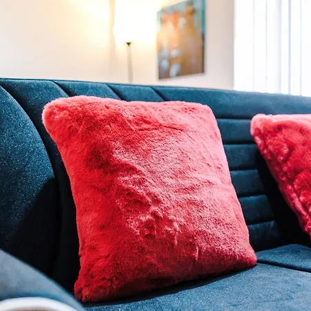 Comfy 2 Bedroom In Manchester, Pool Table And Ps4 Lejlighed *