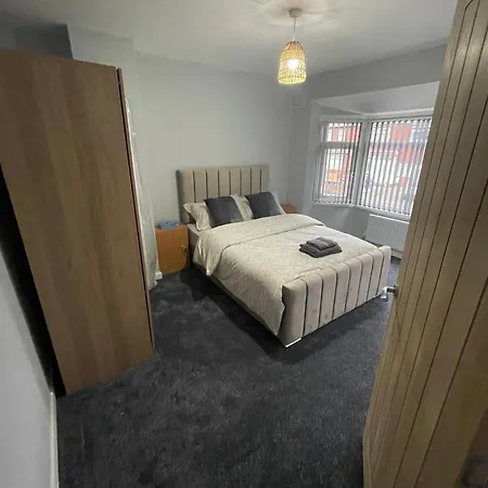 Prázdninový dům Cozy House With 3 Bedrooms