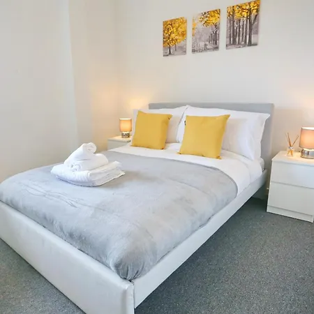 Pass The Keys Salford Quays Manc Flat With Free Parking *