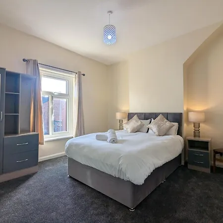 Spacious Powell Sleeps 11 6 Bed 1 5 Bath Holiday home