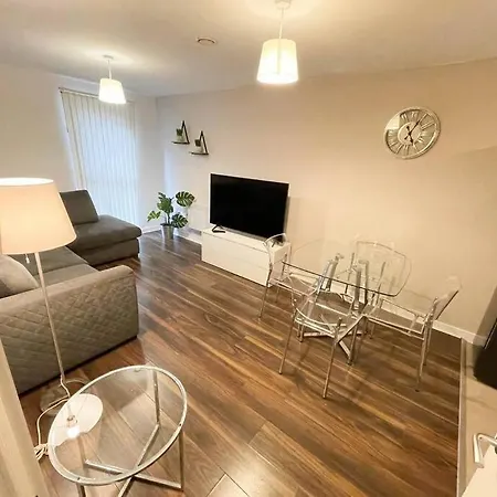 Family-friendly Cozy Stay, Apartment