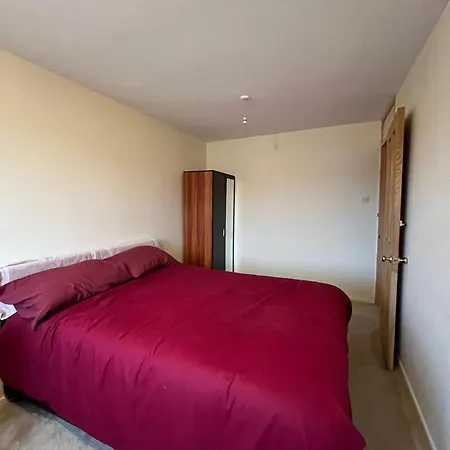 Cosy 4-bedroom Gæstehus