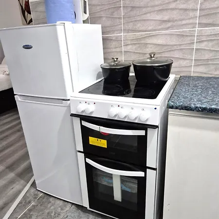 Affordably Elegant Close To Coop Live, Etihad Stadium And Centre Lejlighed