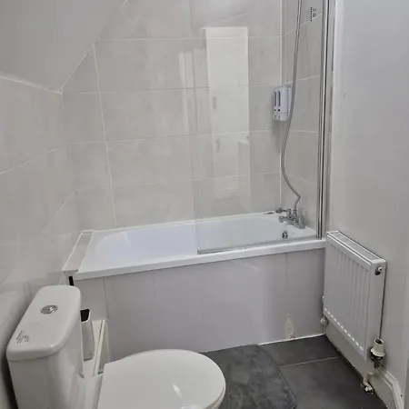 Lejlighed Affordably Elegant Close To Coop Live, Etihad Stadium And Centre
