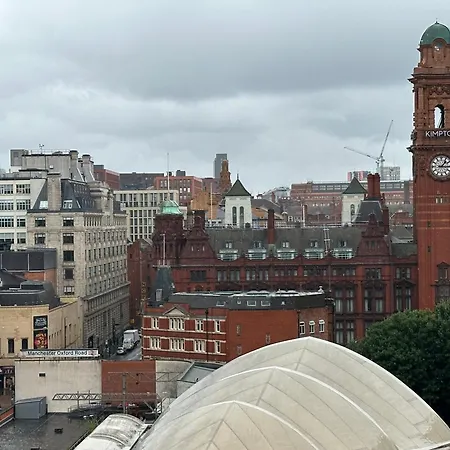 Unisuperhost * 맨체스터