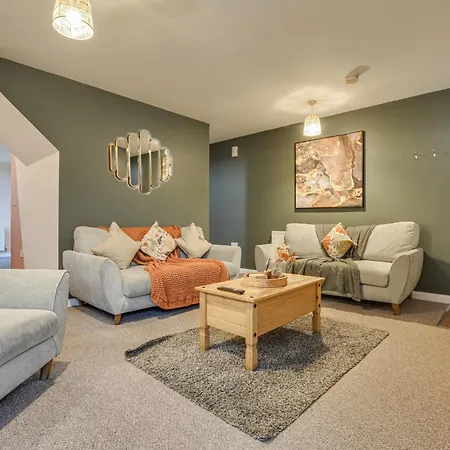 Etihad Campus-contractor Holiday home Manchester