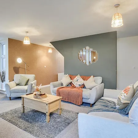 Etihad Campus-contractor Holiday home