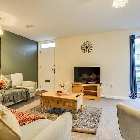 Holiday home Etihad Campus-contractor Manchester