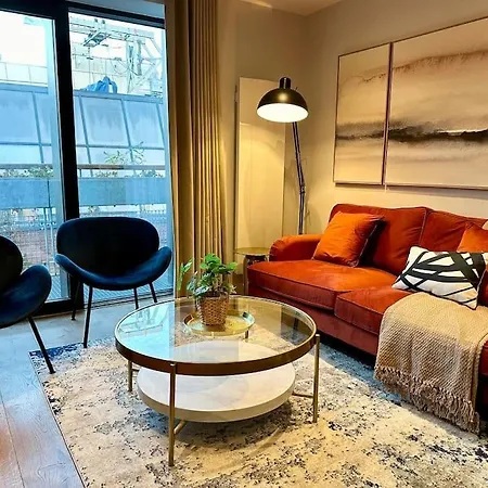 Stunning Centre Duplex With Free Parking Manchester