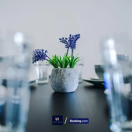 Old 516 Listing מנצ'סטר