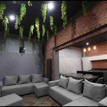 아파트 Casa Jungle Slps 20 Plp Mcr, Hot Tub, Bar, Cinema 맨체스터