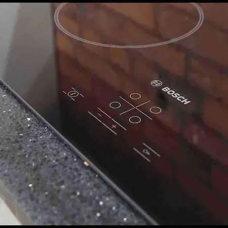 Casa Jungle Slps 20 Plp Mcr, Hot Tub, Bar, Cinema * Manchester