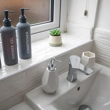 Coop Arena Luxurious Townhouse Vakantiehuis Manchester