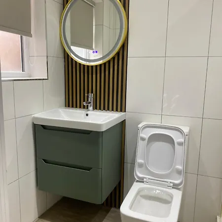 Apartment Beautiful Flat - Great Location - Perfect For Long *