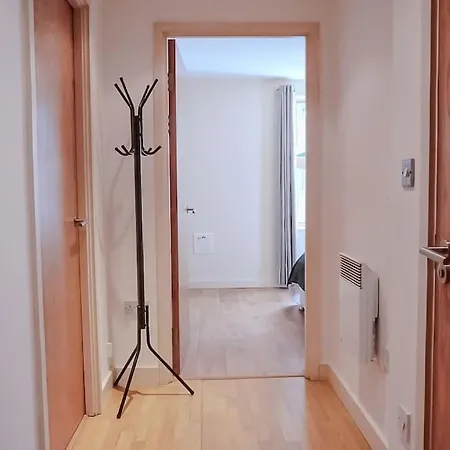 Cosy 1-bdr For 3, Near Masson Place Arenas Cheetham Hill And Stadiums, Wi-fi דירה מנצ'סטר